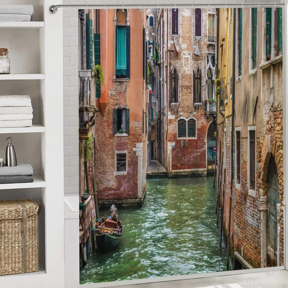 Famous Streets on Water — Detail 4