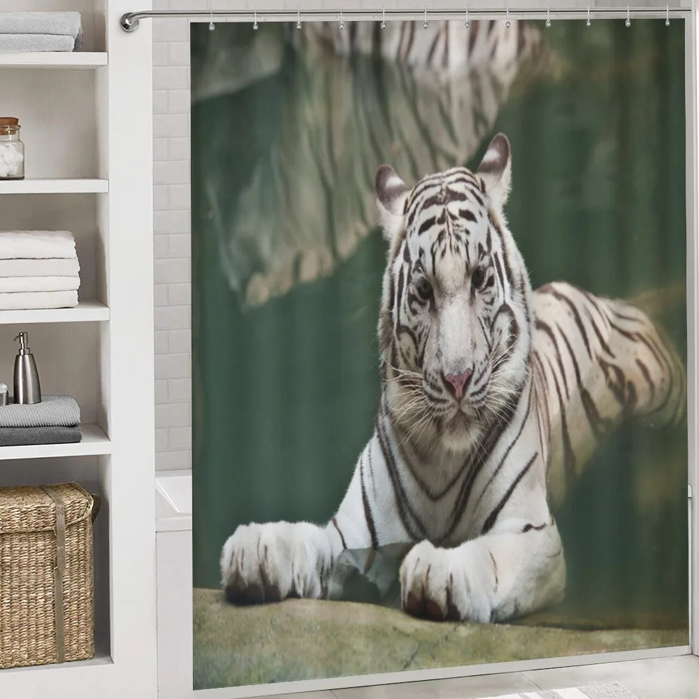White Tiger Swimming Fun — Detail 4