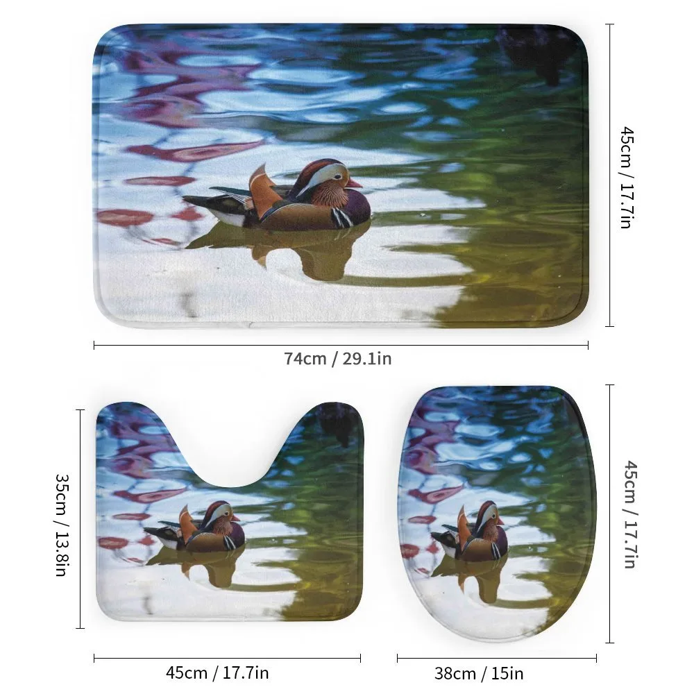 Chinese Ducks in River — Detail 1