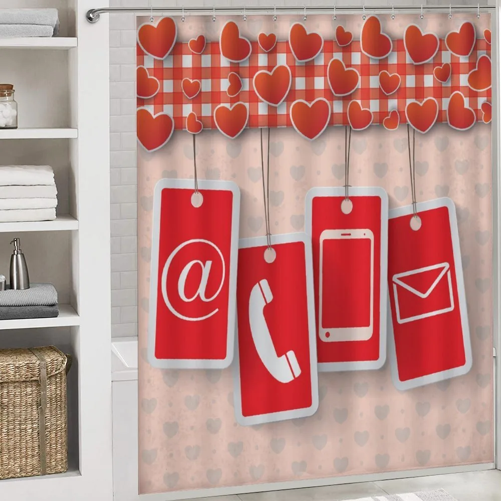 Phone and Hearts — Detail 4
