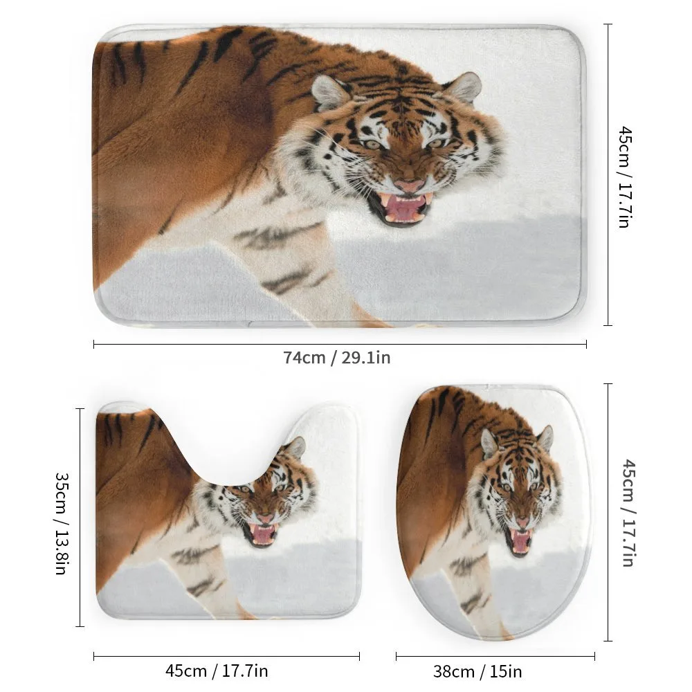 Panthera on Snow Close — Detail 1