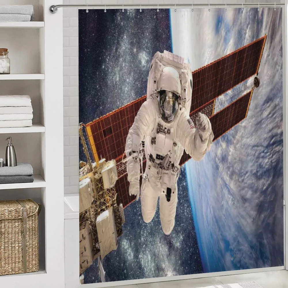 Gravity Astronaut — Detail 4