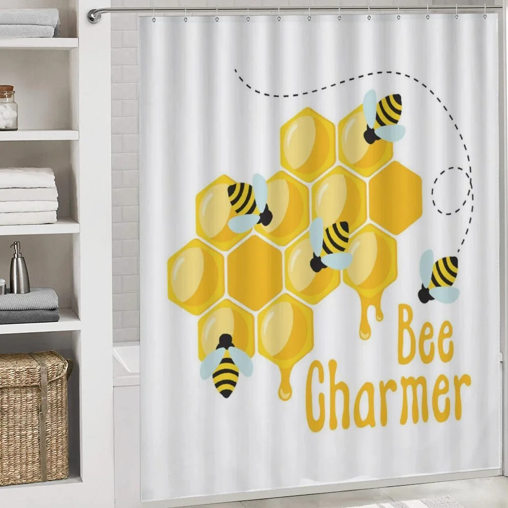 Bee Charmer Lettering — Detail 4