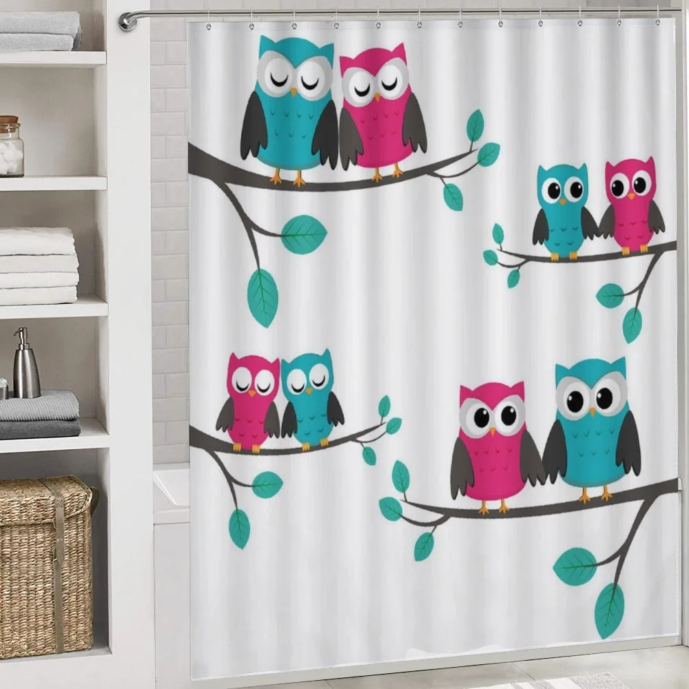 Couples of Owls on Tree — Detail 4