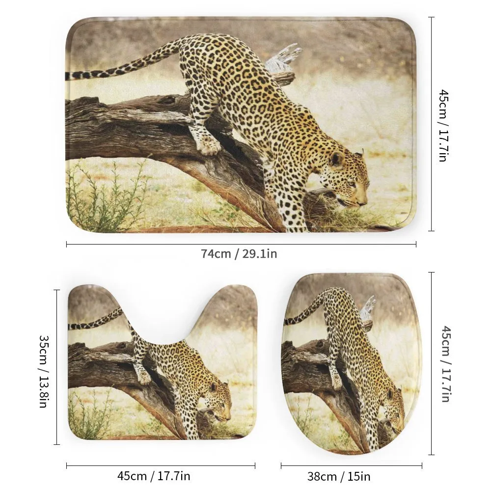 Leopard Wild Cat on Tree — Detail 1