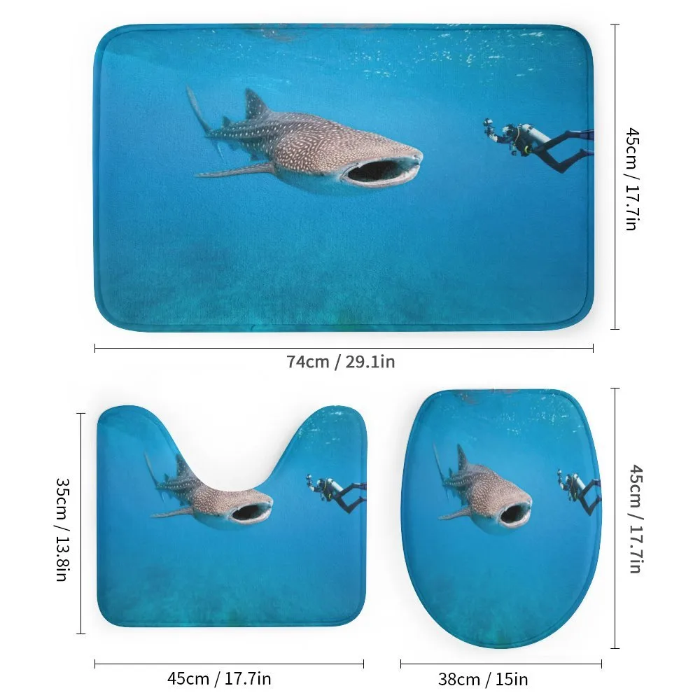 Giant Fish Ocean Diving — Detail 1