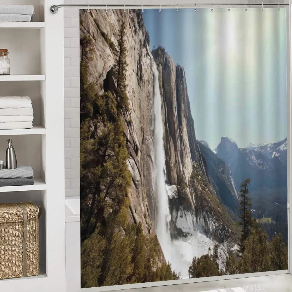 Yosemite Falls Mountain — Detail 4