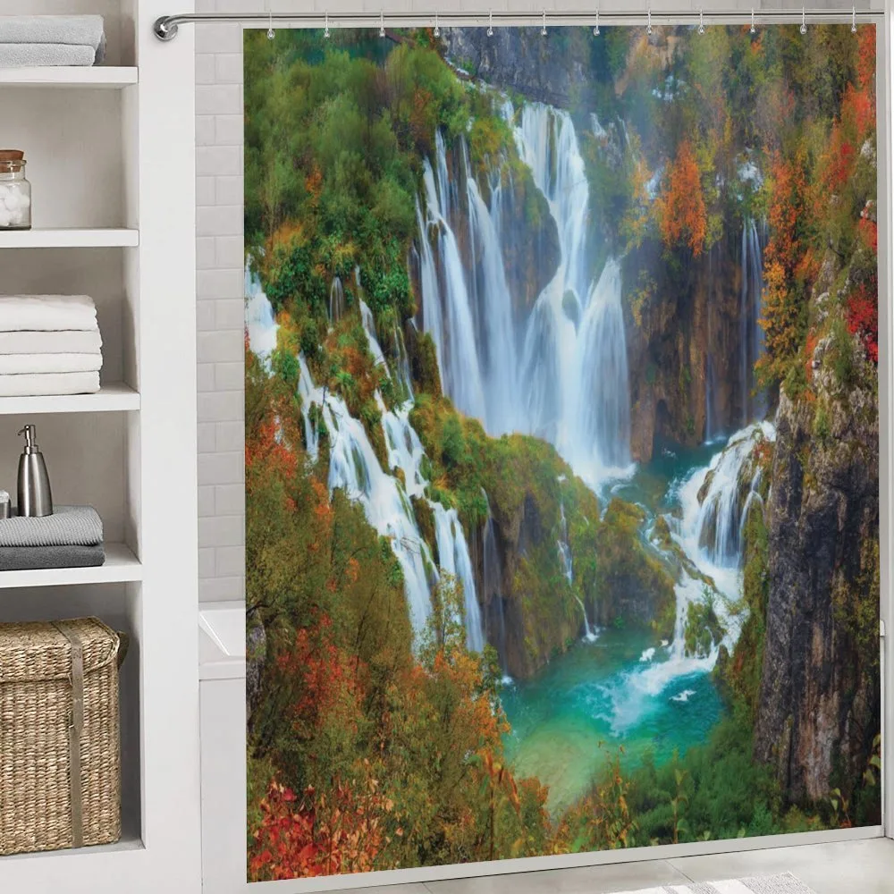 Waterfalls of Plitvice Park — Detail 4