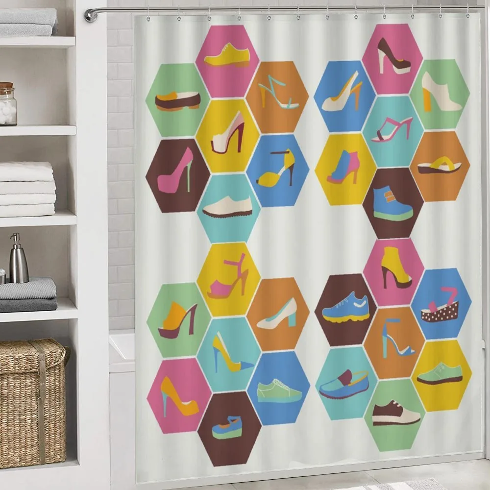 Shoe in Hexagons — Detail 4