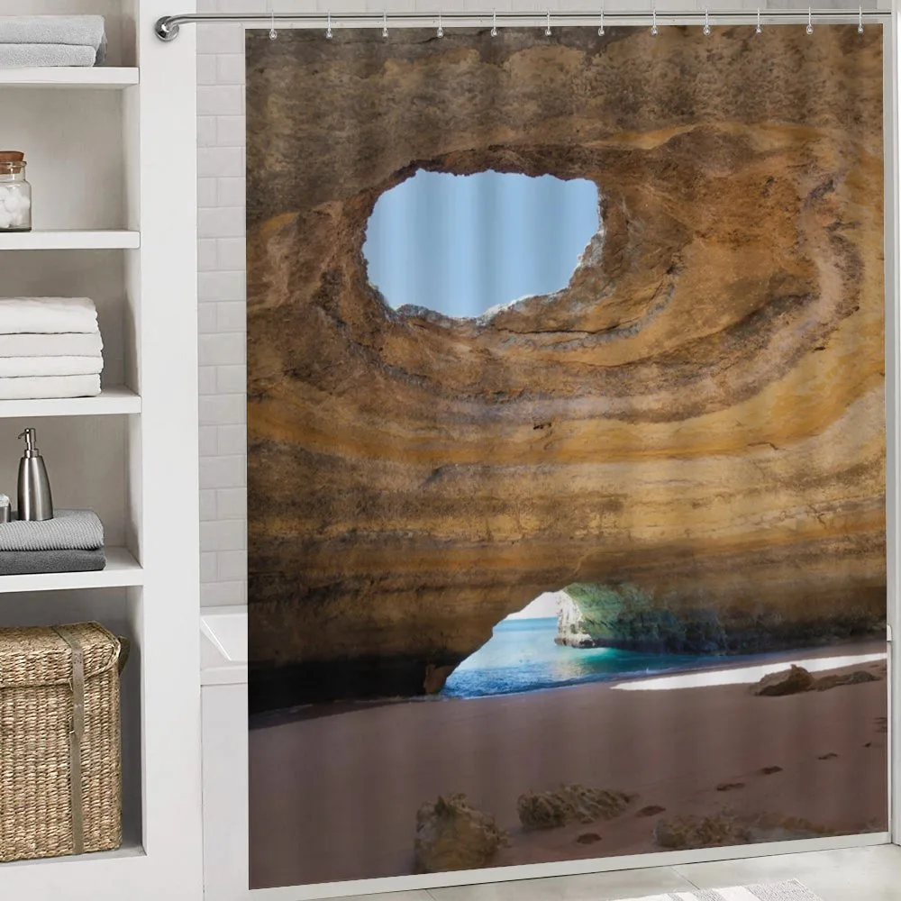 Sea Cave Benagil Portugal — Detail 4