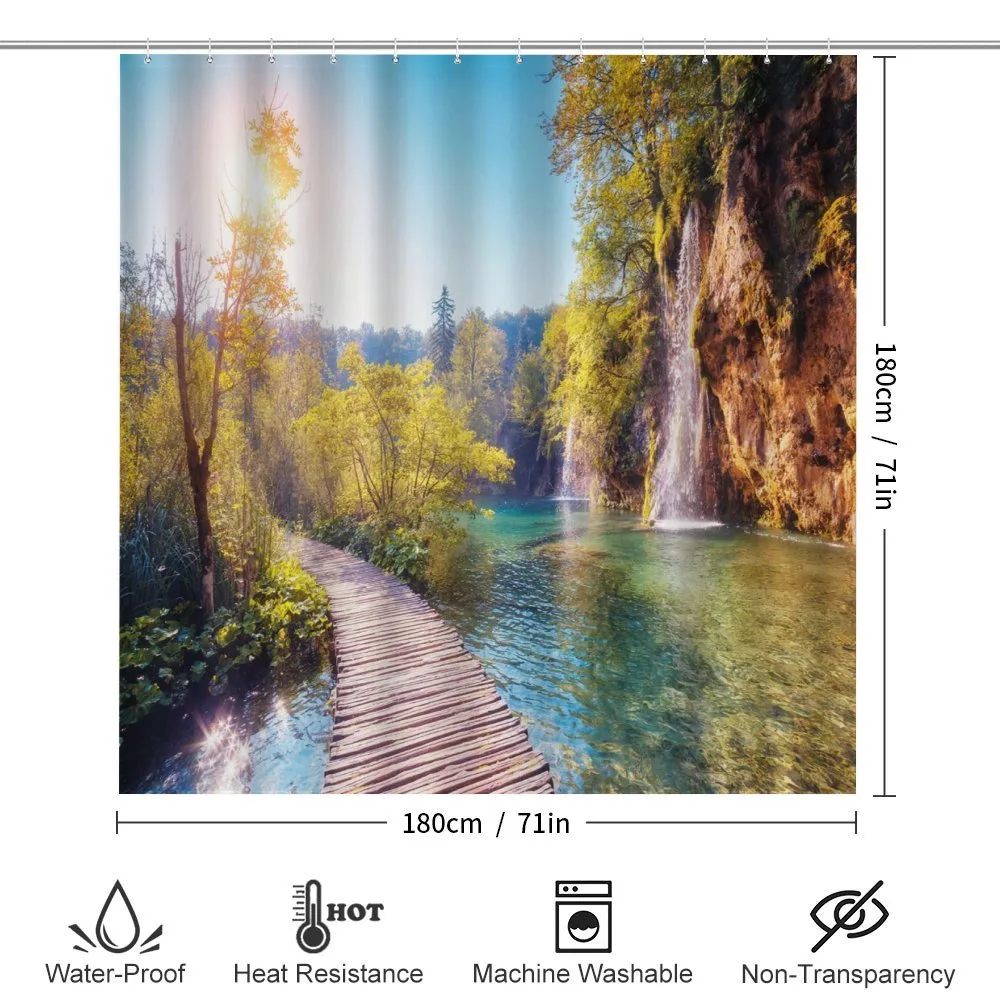 Idyllic Lake Waterfall — Detail 2